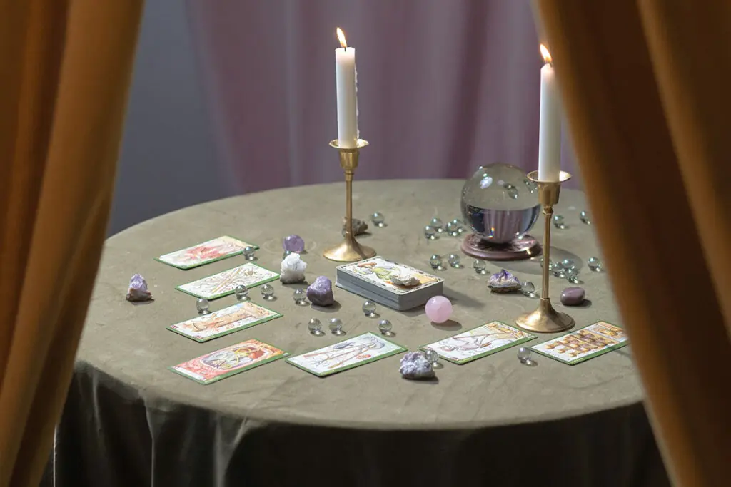tarot table 
